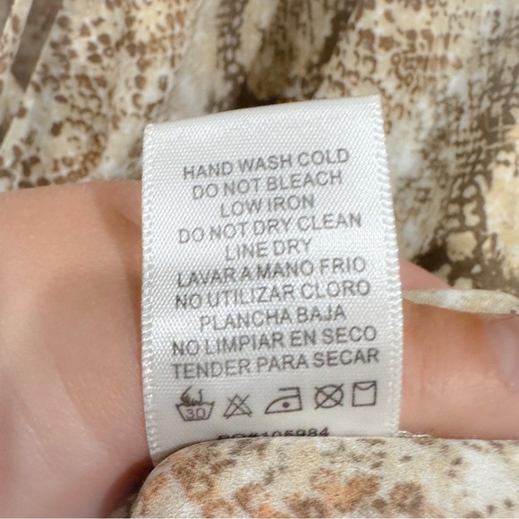 Staccato chiffon snakeskin bubble faux wrap tie neck top ❤️ - Picture 6 of 7